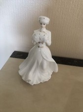 ROYAL DOULTON. FIGURINE.  A