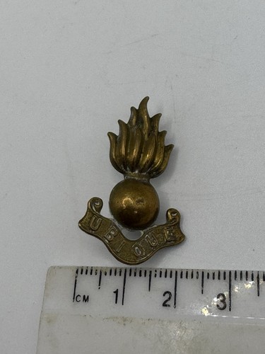 Vintage royal artillery ubique - royal,