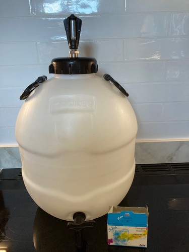 New king keg - new, pressure
