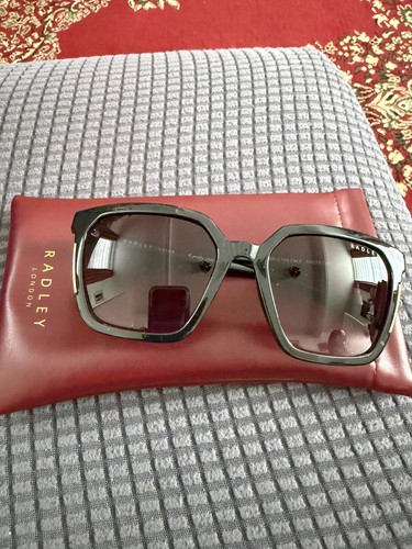 Radley sunglasses black - black, rds