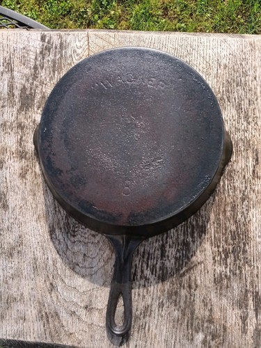Antique wagner 8 cast - no.,
