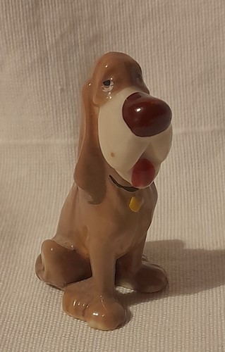 Trusty the hound wade - ,