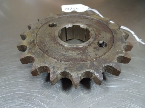 Vintage triumph gearbox 20t - vintage,