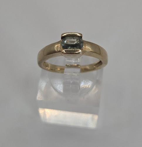 9ct yellow gold green - 9k, /