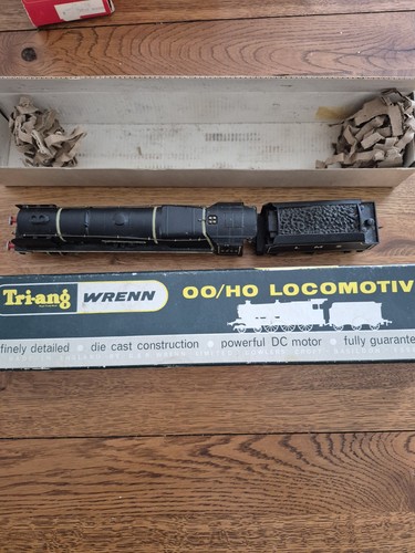 Tri ang wrenn duchess - tri-ang, lms