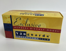Vanguards 1:43 Morris Minor