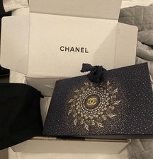 Chanel, 2025 Gift Bag, Navy & Gold .. New, black pouch 
