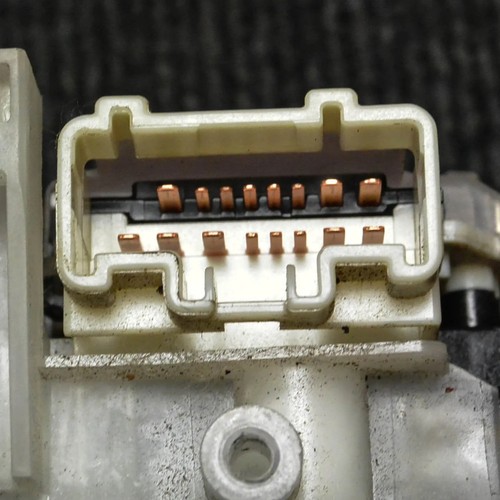 Mazda station wagon 2004 - 6, gy