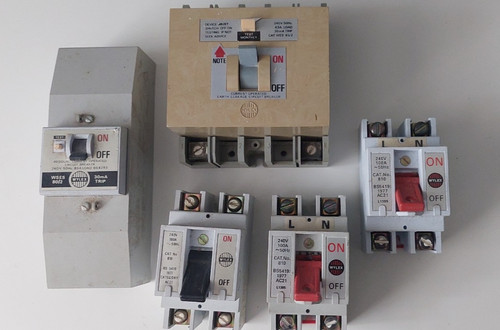 Wylex old rare main switch - old,