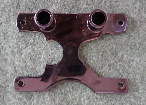 Triumph speedo tacho mounting - triumph, speedo/tacho