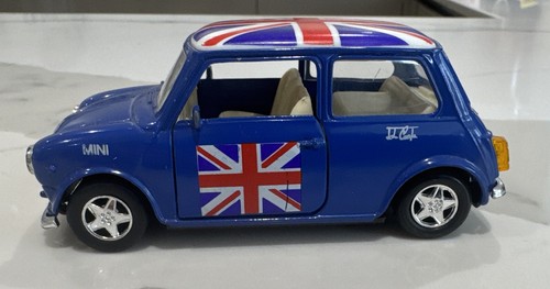 Vintage austin mini cooper - austin, by