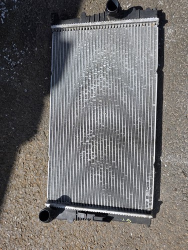 Bmw series radiator - series,