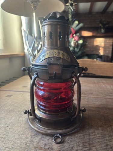 1919 rose london - london, lamp