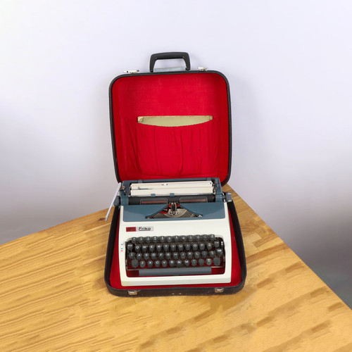 Working typewriter erika 45 - working,