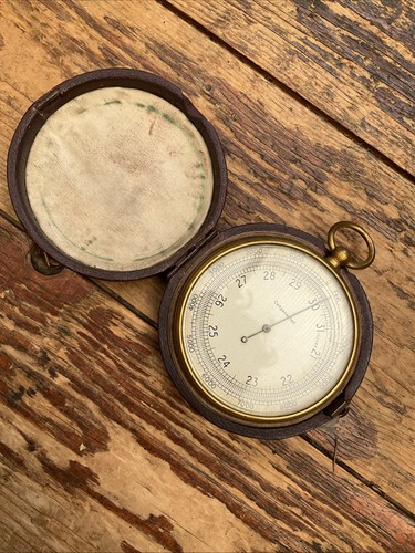 Vintage 1940 barometer - vintage, 1940's