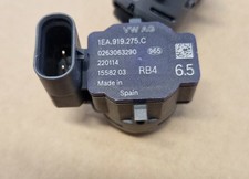 1x NEW Genuine Skoda VW Seat