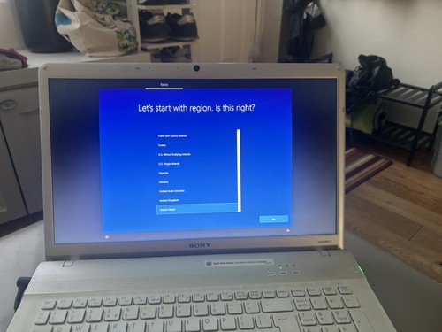 Sony vaio laptop vpcec2s0e - sony,