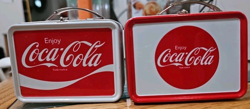 Coca cola classic logo - coca,