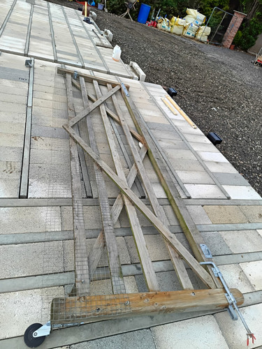 Heavy duty wooden - heavy, metal