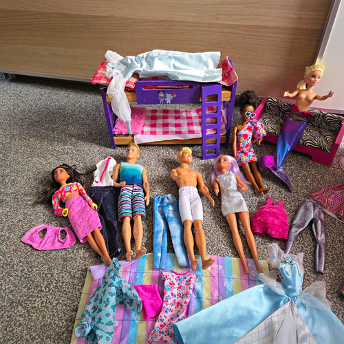 Barbie 12in doll - doll, playset