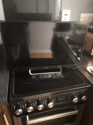 Sony black smart - sony,