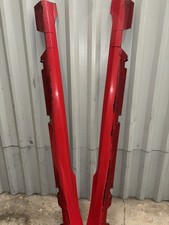 Ford Fiesta ST180 / Zetec S MK7 Side Skirts in Race Red - no broken clips