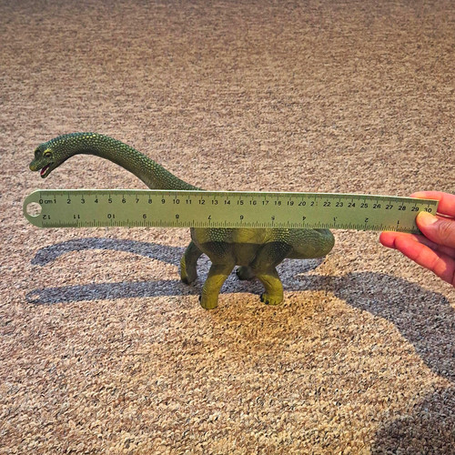 Plastic dinosaur figurine lot - plastic,