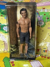 Barbie Twilight Saga New Moon Jacob Black Pink Label Collection Doll