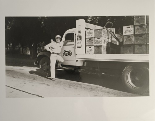 1940s pepsi cola man flatbed - 1940s, pepsi-cola