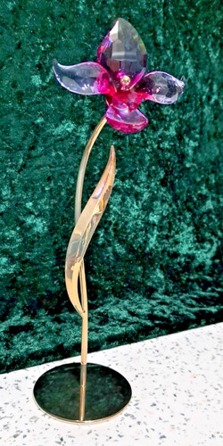Swarovski crystal - -,