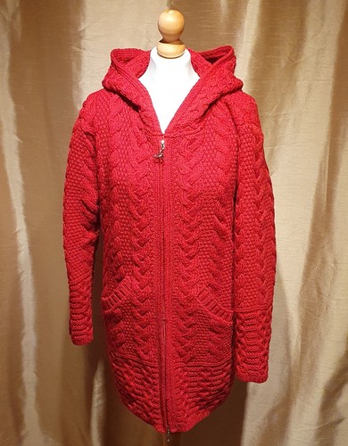 Aran crafts women - cable, knit