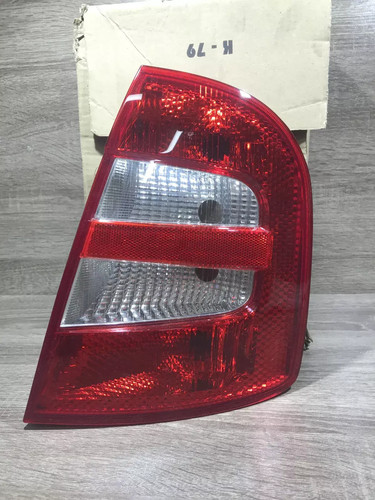 6y6945112b rear tail lights - 6y6945112b,