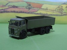 1:76 Scale  London Transport