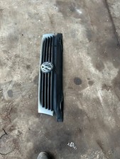 VW T4 TRANSPORTER CARAVELLE 1999 2.5 LONG NOSE FRONT GRILLE AND BADGE 7D0853661