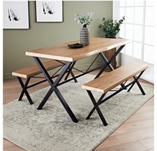 BRAND NEW Oak dining table and