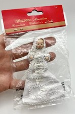 Dolls house miniature - 1:12,