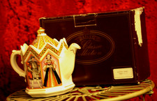 Vintage Teapot Sadler Henry