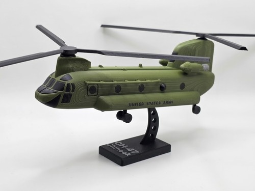 Boeing chinook model - ch-47,
