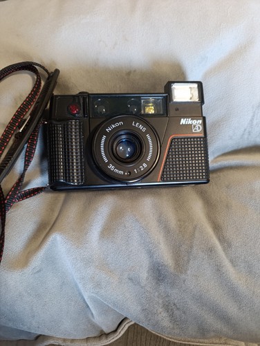 Nikon l35 with - nikon,