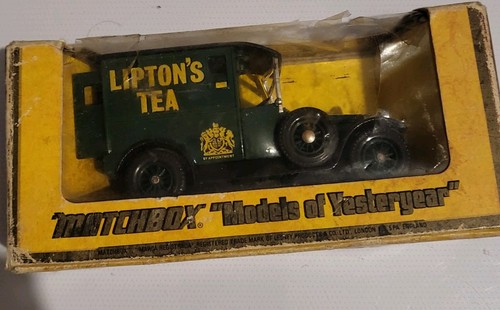 Vintage matchbox 1927 - matchbox, y-5