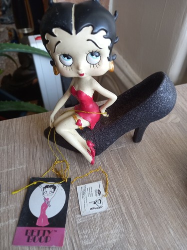 Betty boop rare figurine - betty,