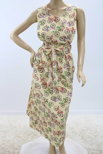 Long bib apron bicycles - bib, on