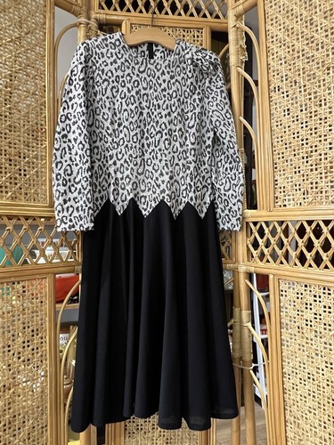 Vintage 1960 glitzy - vintage,