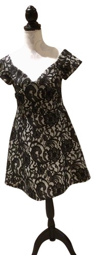 River island women 1950s - river,