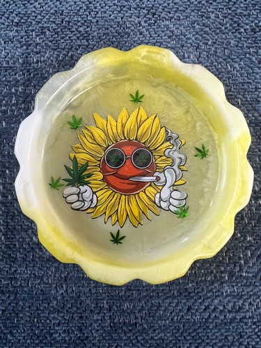 Peace sunflower resin - sunflower,