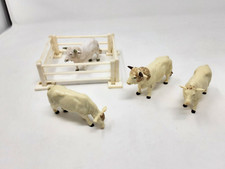 Vintage 1979 Britains Charolais Cows/Bulls with 4 Fences