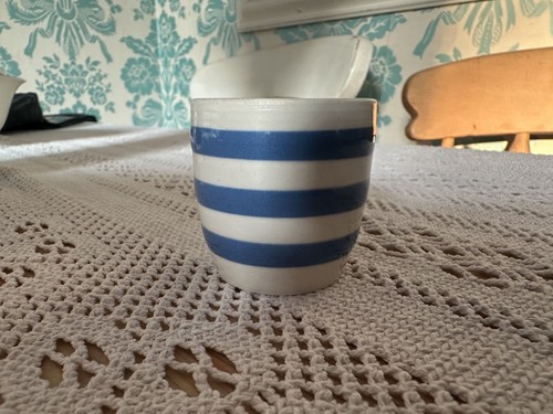 Egg cup blue white - &,