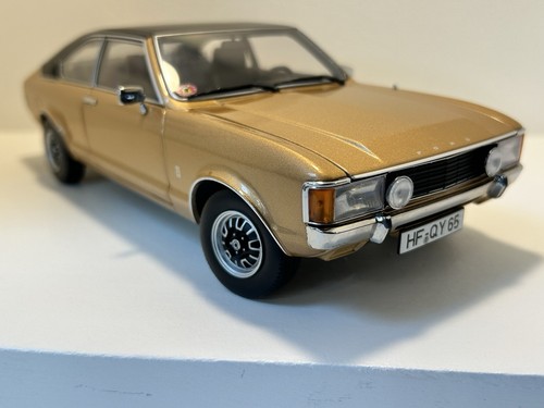 Touring model cars ford - model,