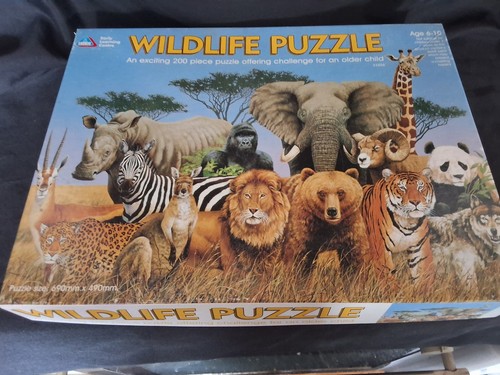 Retro wildlife 200 large - retro,