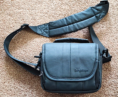 Sandstrom padded camera bag - padded,